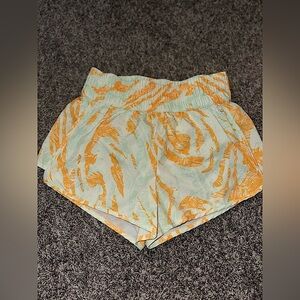 Women’s DSG Tropical Bright Summer Lightweight Active Athletic Shorts Size Small